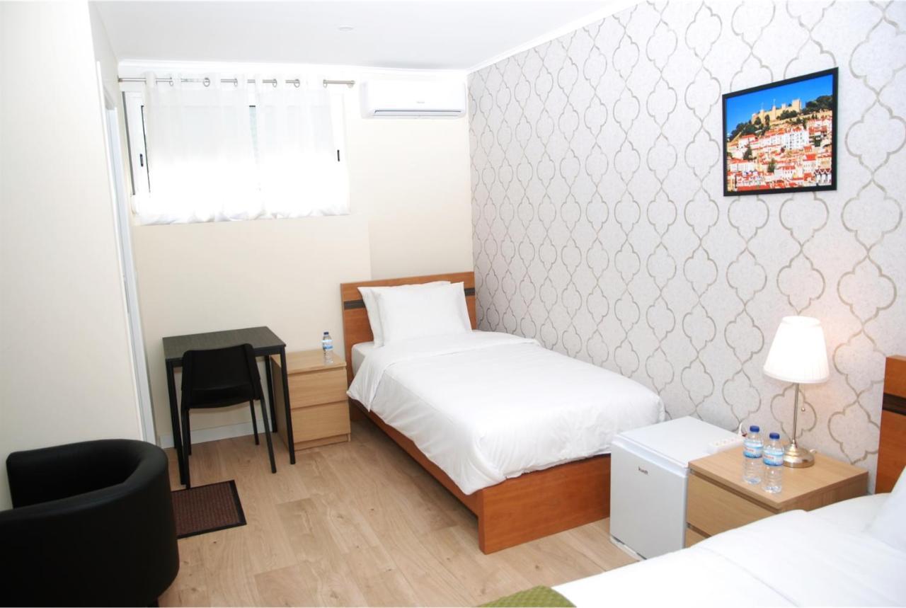 Amor Lisboa Hostel エクステリア 写真